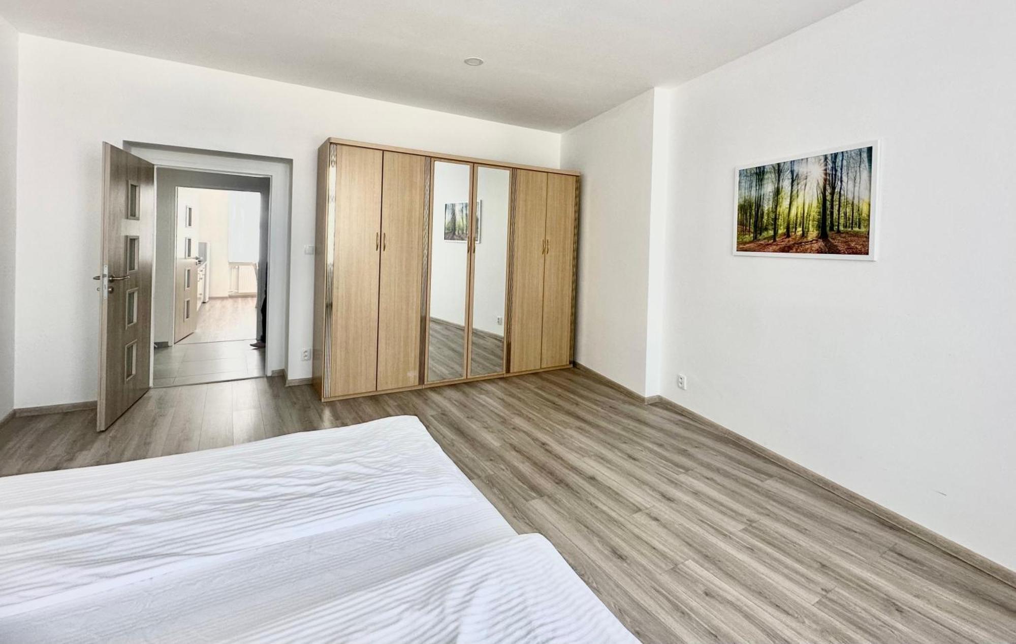 Apartment Th Karlsbad Zimmer foto