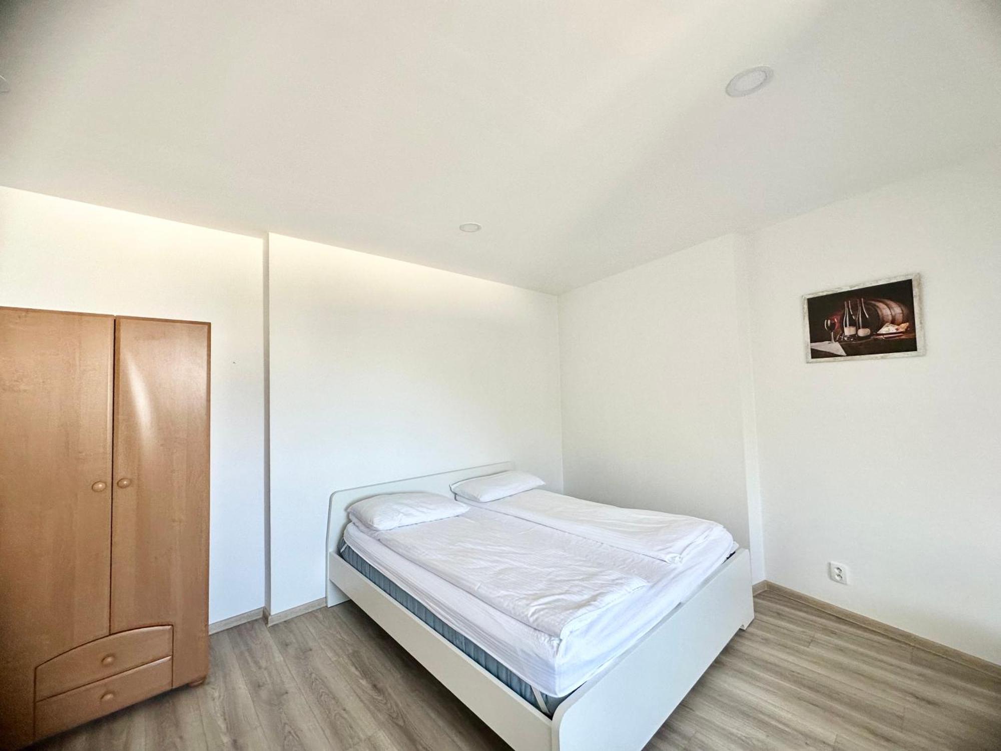 Apartment Th Karlsbad Zimmer foto