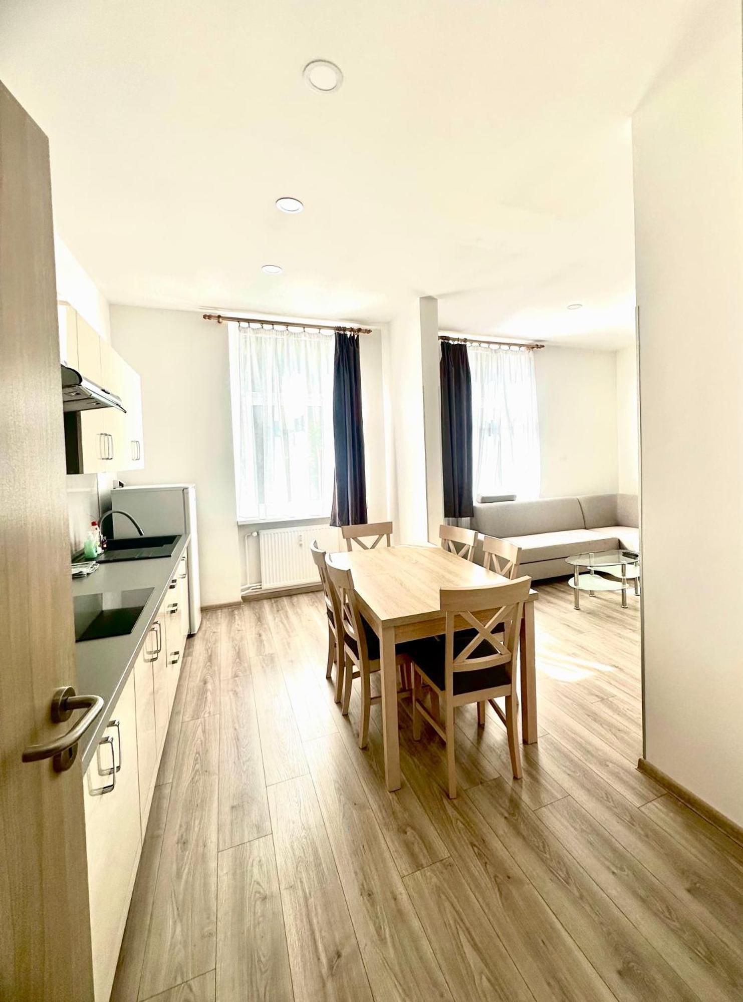 Apartment Th Karlsbad Zimmer foto